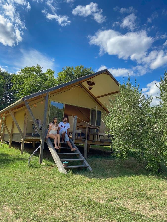 Glamping In Toscana, Luxury Tents In Agriturismo Biologico Sorano  Exterior photo