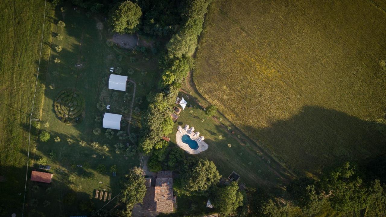 Glamping In Toscana, Luxury Tents In Agriturismo Biologico Sorano  Exterior photo