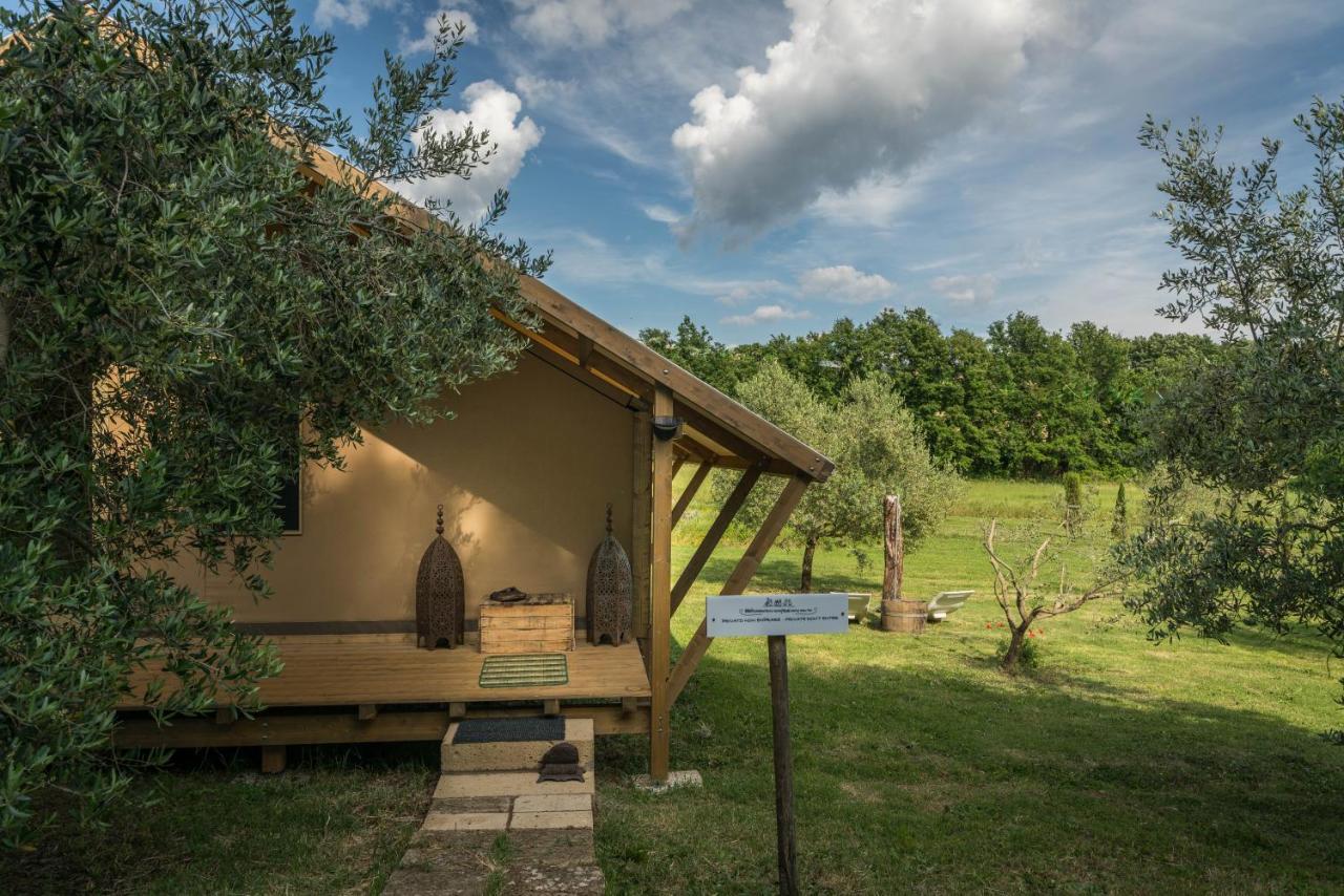 Glamping In Toscana, Luxury Tents In Agriturismo Biologico Sorano  Exterior photo